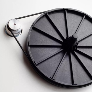 ПРОИГРЫВАТЕЛЬ REGA PLANAR 1 PLUG AND PLAY TURN PLAYER СО ВСТАВКОЙ ММ ММ REGA CARBON БЕЛЫЙ