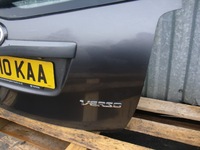 фото thumb №3, Toyota verso крышка багажника задняя задняя серая