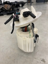 фото thumb №1, Насос пального mercedes ml gl gle w166 x166 4,7 v8 1664701094