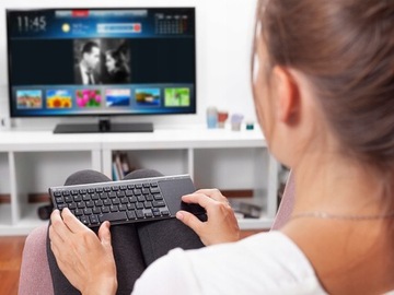 БЕСПРОВОДНАЯ КЛАВИАТУРА С ТАЧПАДОМ TRACER ДЛЯ SMART TV ПЛАНШЕТ СМАРТФОНА