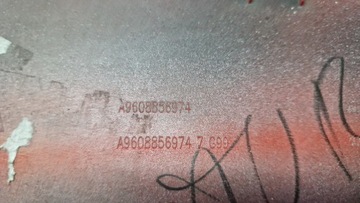 фото thumb №5, Заглушка бампера mb actros mp4 права