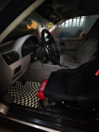 Крепление для автомобильного огнетушителя BMW drift