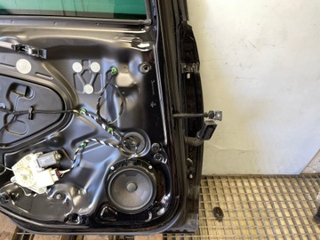 фото thumb №13, Дверь левый зад vw passat b8 универсал lc9x чёрные оригинал лак комплектные