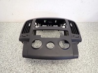 фото thumb №3, Hyundai i30 09- рамка радіо решітка