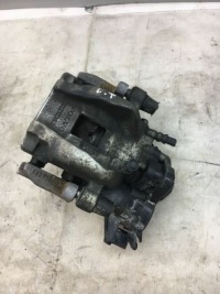 фото thumb №1, Volvo xc60 ii супорт гальмівний лівий задня 32217363