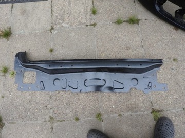 фото thumb №1, Audi a6 c8 універсал pas обшивка зад оригінал 4k9813307