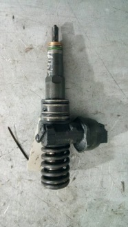 Купить Насос-форсунка volkswagen sharan 1 1.9 tdi 038130073ba, фото thumb