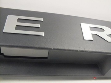 фото thumb №8, Duster ii накладка кришки зад оригінал