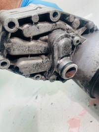 фото thumb №6, Радіатор масла 5989070371 jaguar xf x250 3.0 v6 d 07-15