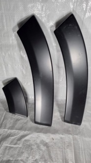 фото thumb №1, Молдинг бампер dodge ram 09-18 звичайний правий перед