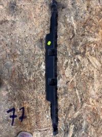 фото thumb №1, Направляющая pod бампер задний renault captur ii 2020–2023