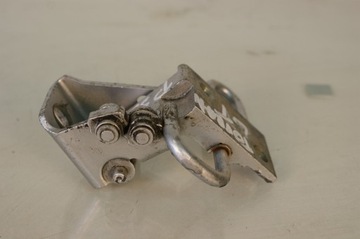 фото thumb №3, Петля двері лівий зад vw touran 1t0833411a