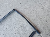 Peugeot rifter 21r прокладка стекло дверь раздвижных правая задняя 9818017380 Доставка, фото thumb