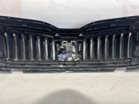фото thumb №10, Skoda octavia mk4 iv 4 центральная решётка бампера перед