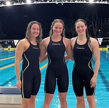 Женский бассейн, начальный наряд Funkita Predator UK28 Racing Suit