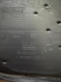 Решітка бампера праві перед seat leon 3 рестайлінг  fr 5f0853666h cała Зі Шроту, фото thumb