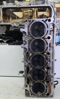 Vw passat b7 америка 2.5b jetta beetle головка двигуна 07k103373d Недорого, фото thumb