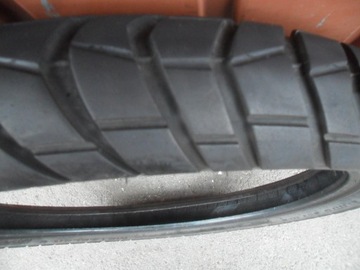 METZELER KAROO TM STREET 90/90-21 W4327