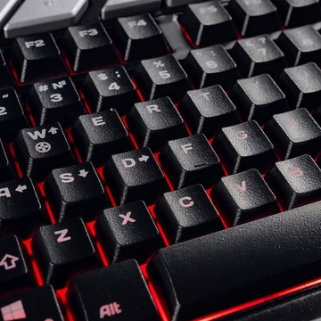 ИГРОВАЯ КЛАВИАТУРА СО СВЕТОДИОДНОЙ ПОДСВЕТКОЙ ДЛЯ ГЕЙМЕРОВ