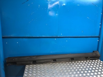 фото thumb №1, Vw passat b6 3c 3c0 планка накладка порогова права 3c0853856a