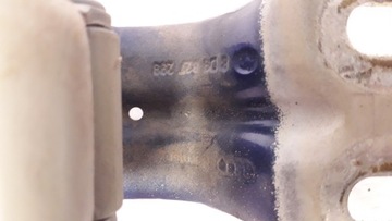 ПЕТЛЯ КРЫШКИ БАГАЖНИКА AUDI A3 8L 8D9827299
