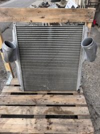 Купити Радіатор інтеркулер повітря mercedes actros mp 2 mp 3, фото thumb