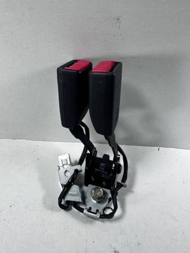 фото thumb №1, Cx-5 i рестайлінг застібка ременя зад baf140137t