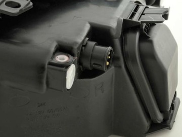 фото thumb №8, Лампа перед правая audi a4 s4 b5/8d 95-99