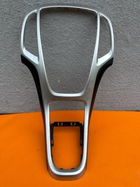 фото thumb №1, Opel astra j iv dekor консолі середньої org.