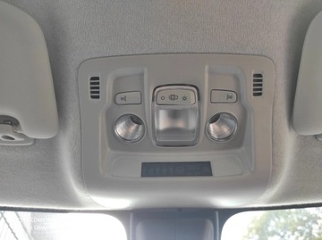 фото thumb №1, Citroen c3 iii 2020 лампа освещение кабины потолок передняя