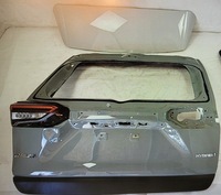 фото thumb №1, Кришка багажника задня накладка лампа ліва toyota rav4 v 2019-