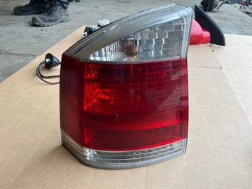 фото thumb №1, Лампа задня ліва opel vectra c gts 2002-2005 13251937