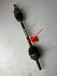 фото thumb №1, Привідний вал ліва peugeot 208 1.6 vti 9803019580