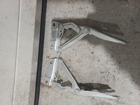 фото thumb №1, Петли капот mercedes w251 r-klasa