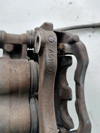 фото thumb №9, Renault master iv iii lift суппорт тормозной правый перед 410007358r