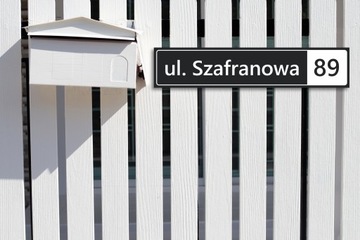 Адресная табличка с номерами домов и заборов 60х12.