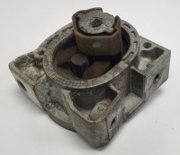 фото thumb №1, Кронштейн подушка двигателя mercedes w169 a1692400918