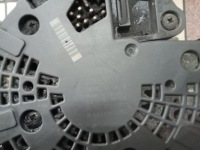 Volvo s60 2 2.0 d d3 11r генератор 0125811005 30659131 с Разборки, фото thumb