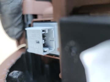 фото thumb №11, Підлокітник обшивка перемикач скла задній audi a6 c7 4g коричнева шкіра оригінальний номер