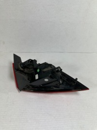 фото thumb №3, Leon iii lift kombi лампа права задня led 5f9945208b