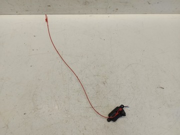 фото thumb №1, Audi a8 d5 4n амортизатор кришки заливання пального