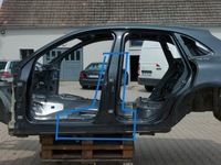 фото thumb №1, Porsche macan ii lift блок двигуна середній лівий