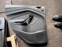 фото thumb №1, 33 ford kuga оббивка обшивка задній лівий vignale