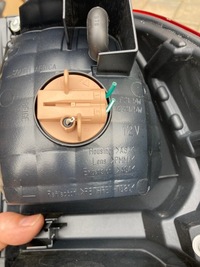 фото thumb №9, Toyota hilux viii лампи задні ліва права