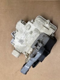 фото thumb №1, Audi a6 c7 замок лівий задня двері 4g0839015b