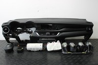 фото thumb №1, Панель приладів консоль подушка безпеки подушки безпеки stelvio veloce