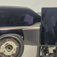 фото thumb №13, Торпедо консоль роздавальна tesla модель s plaid