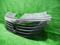 фото thumb №3, Dacia оригинальный номер 8200748240 решётка радиатора