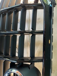 Решётка радиатора решётка  радиатора audi q3 2 2 83a s-line Цена, фото thumb