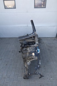 фото thumb №1, Четверть левый перед audi a4 b8